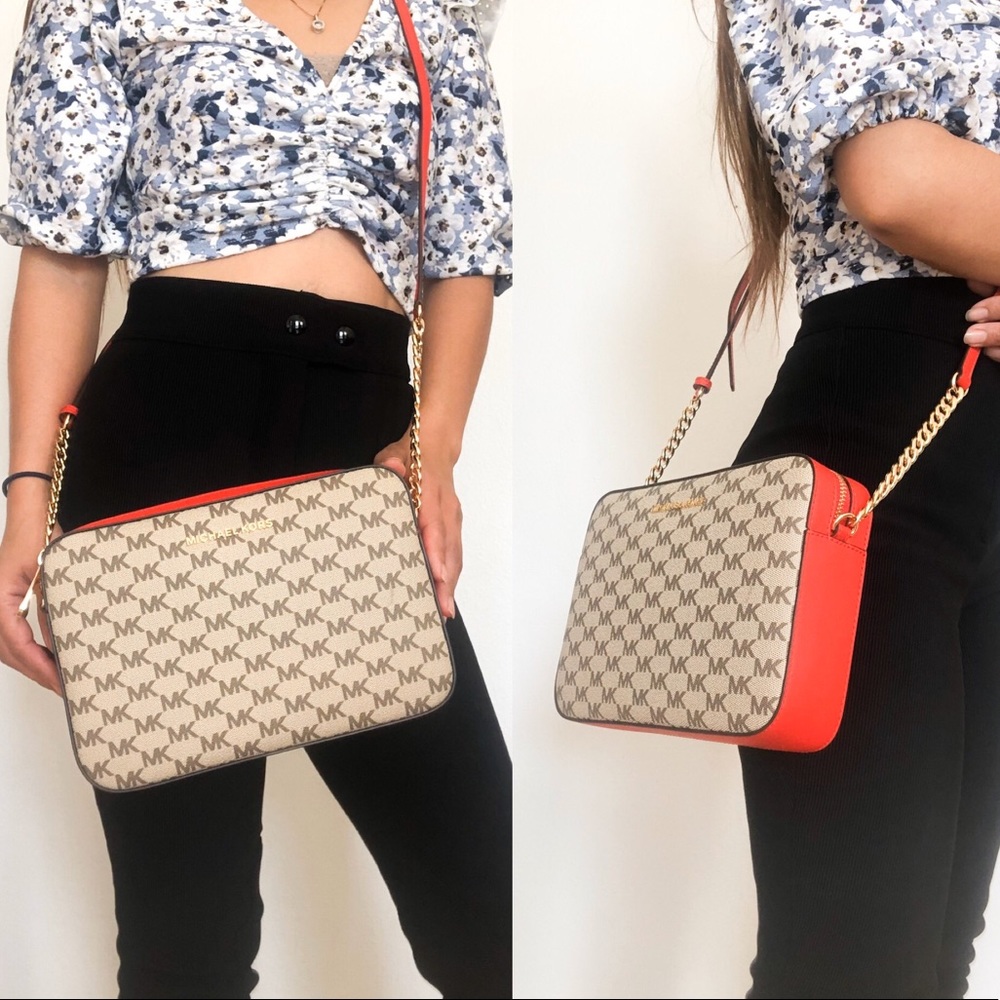 Sold! Like new! Michael Kors Crossbody bag.